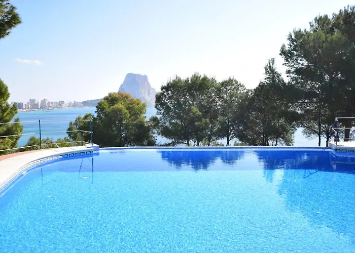 Frontview Sea Vista Apartment