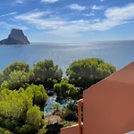 Frontview Sea Vista *