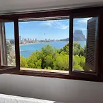 Frontview Sea Vista 아파트 칼페